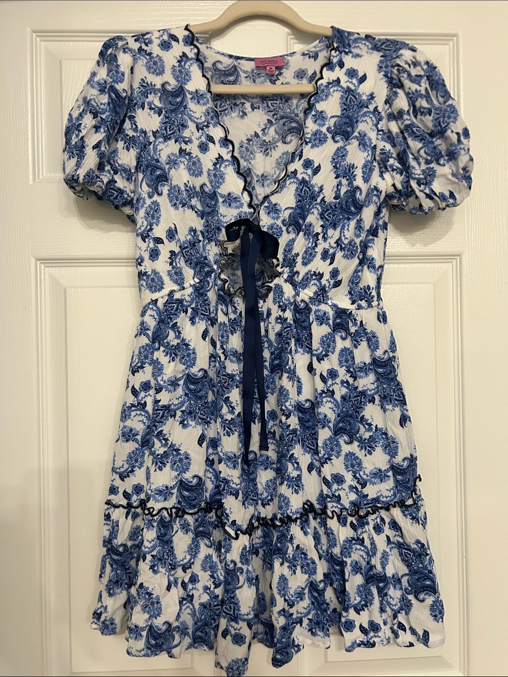 Blue and White Floral Tie-Front Puff Sleeve Dress